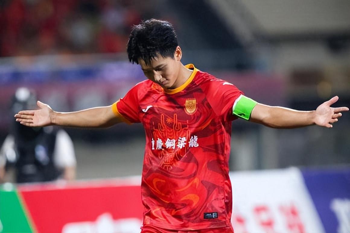 开云体育APP-邝兆雷刚加盟海牛队，就有望在中超首轮登场完成处子秀，值得期待